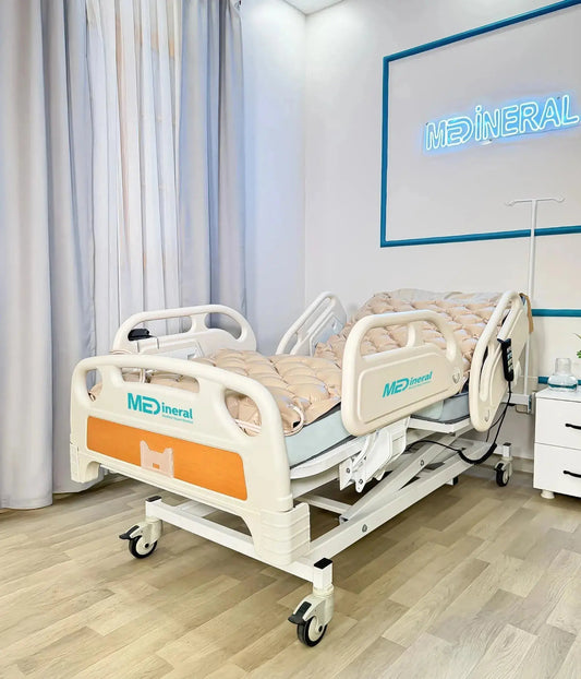 4 motorlu asansorlu full abs hasta karyolasi ve baklava tipi havali yatak seti