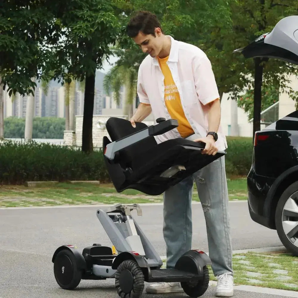Poylin P213 XSTO M4 Akülü Sandalye | 4 Motorlu & Otomatik - Medineral