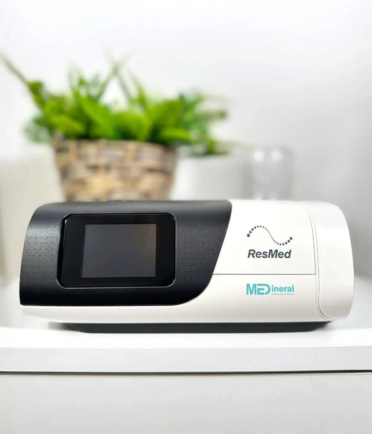 ResMed AirSense 11 AutoSet | Otomatik CPAP Cihazı | Nemlendiricili | RNX Maske Seti - Medineral